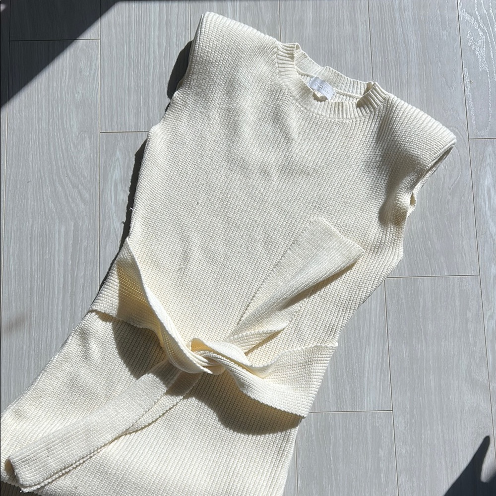 Isalis Oakley Structured Cream Ribbed Knit Sweater Dress